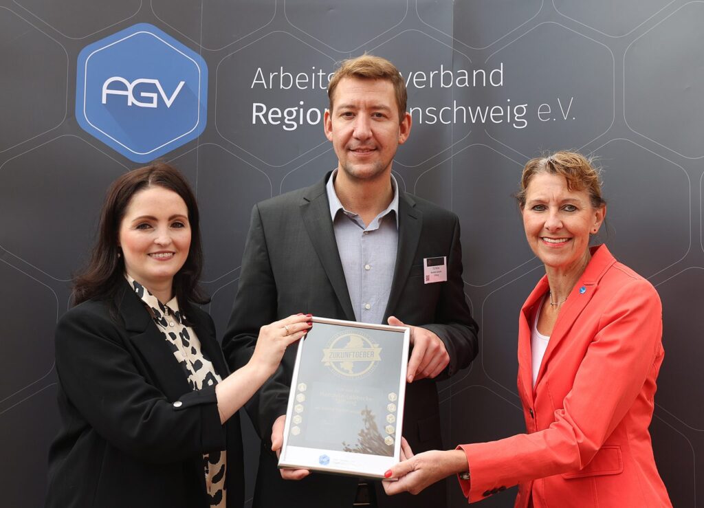 AGV Braunschweig: Preisverleihung "Zukunftgeber" an Mitarbeiter. Auszeichnung für Engagement und Innovation in der Region Braunschweig.