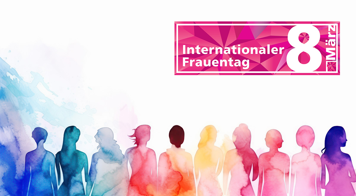 Ein Buch liegt auf einem Tisch, daneben ein Stift und ein Kalender.